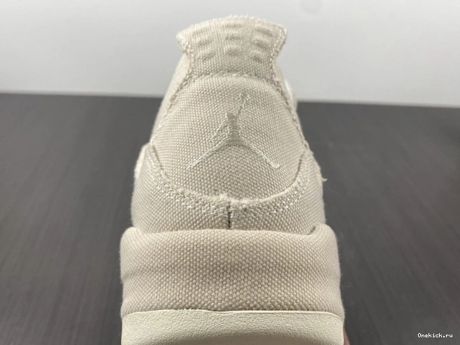 One Kick Canvas Jordan DQ4909-100 (W) 4 Retro Blank 0729